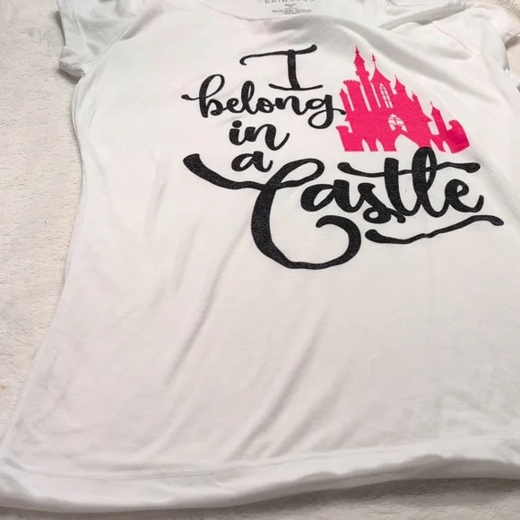 Disney women's tee "I belong in a Castle" Princess Fitted graphic Tee XL 14/16 - Picture 7 of 10